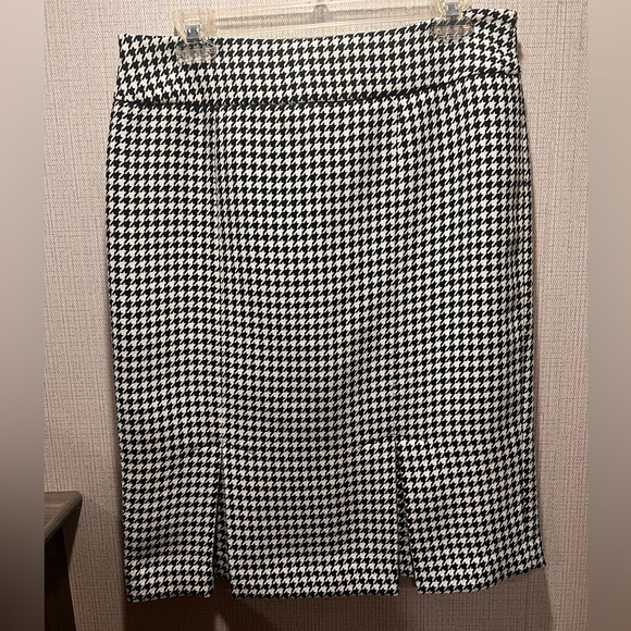 Kasper Houndstooth Pencil Skirt Size 8 Lined - Picture 1 of 3